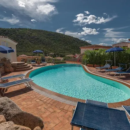 Stunning Residence Bouganvillage Studio Sleeps 2 Plus Child Bed Apartamento Tanaunella
