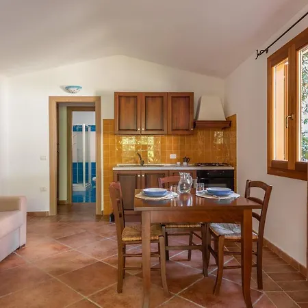 Stunning Residence Bouganvillage Studio Sleeps 2 Plus Child Bed